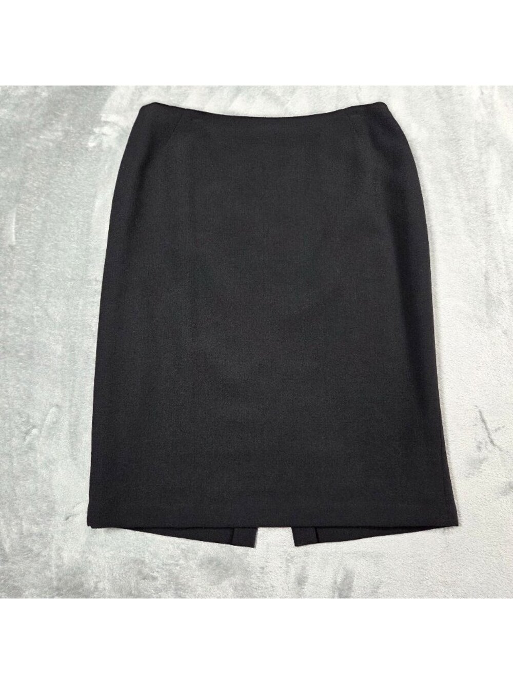 Lafayette 148 Skirt 10 Black Virgin Wool Crepe Quiet Luxury Office Classic Work